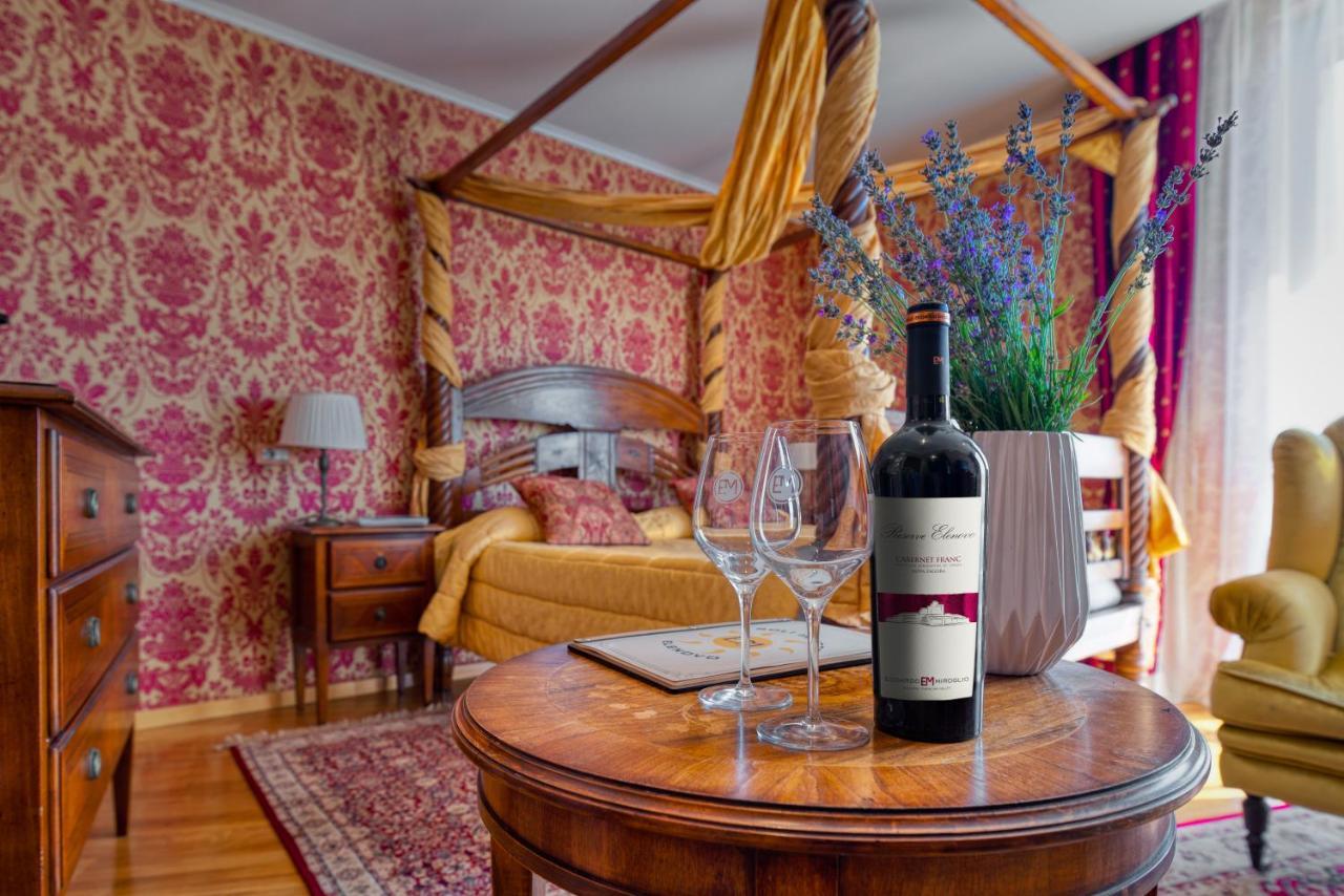 Hotel Soli Invicto Elenovo  ภายนอก รูปภาพ